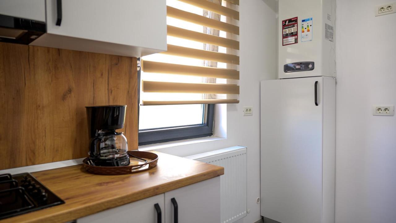 Appartement Nina House à Târgu Jiu Extérieur photo